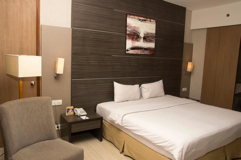 Verona Palace Hotel Bandung Luaran gambar