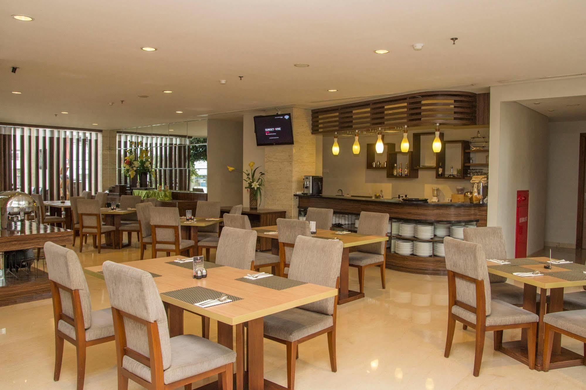 Verona Palace Hotel Bandung Luaran gambar