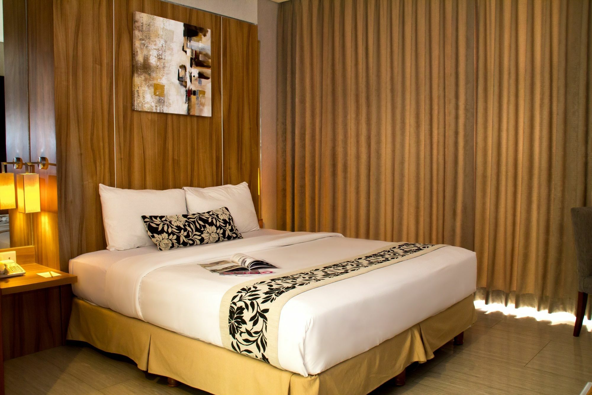 Verona Palace Hotel Bandung Luaran gambar